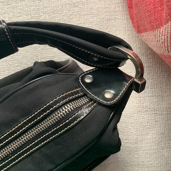 Tod’s Black Shoulder Bag Vintage - Picture 6 of 12